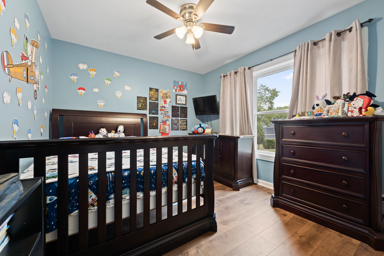 1845 Maryland Drive, Elk Grove Village, IL 60007