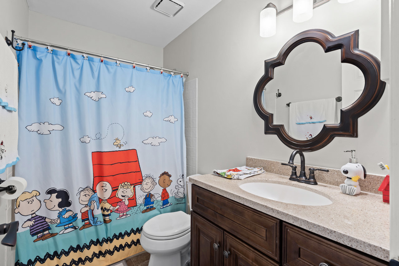 1845 Maryland Drive, Elk Grove Village, IL 60007