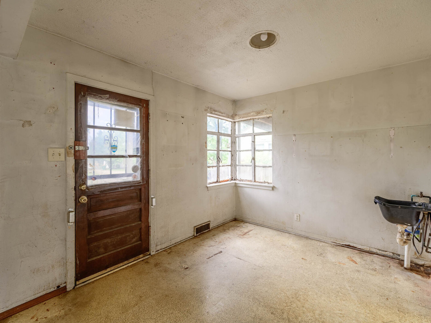 1100 Gardner Street, Joliet, IL 60433