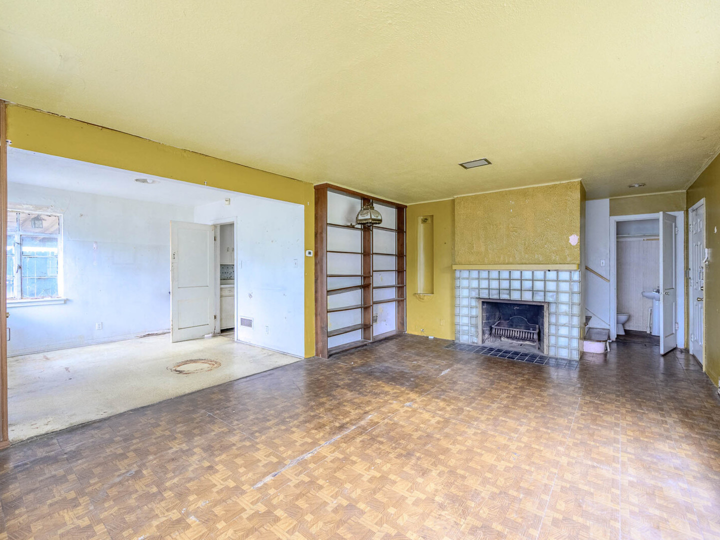 1100 Gardner Street, Joliet, IL 60433