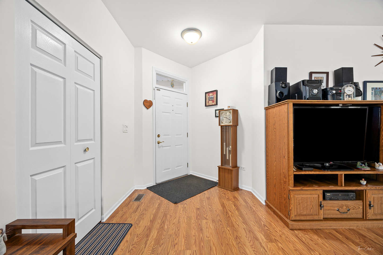 21108 W Cypress Court, Plainfield, IL 60544