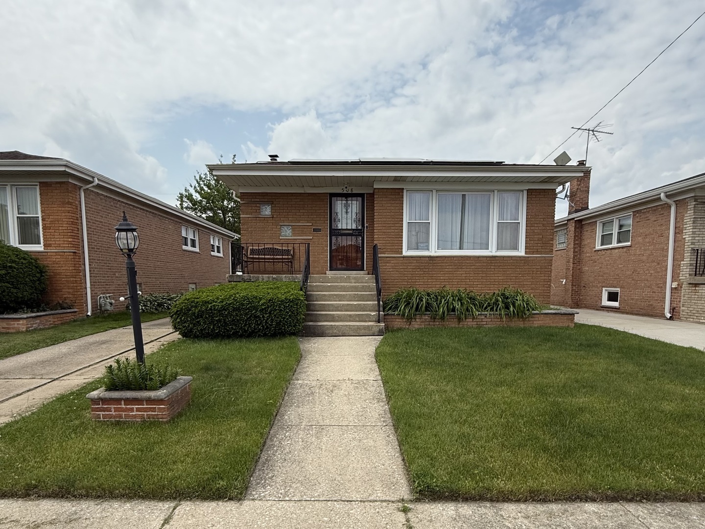 508 Hoxie Avenue, Calumet City, IL 60409