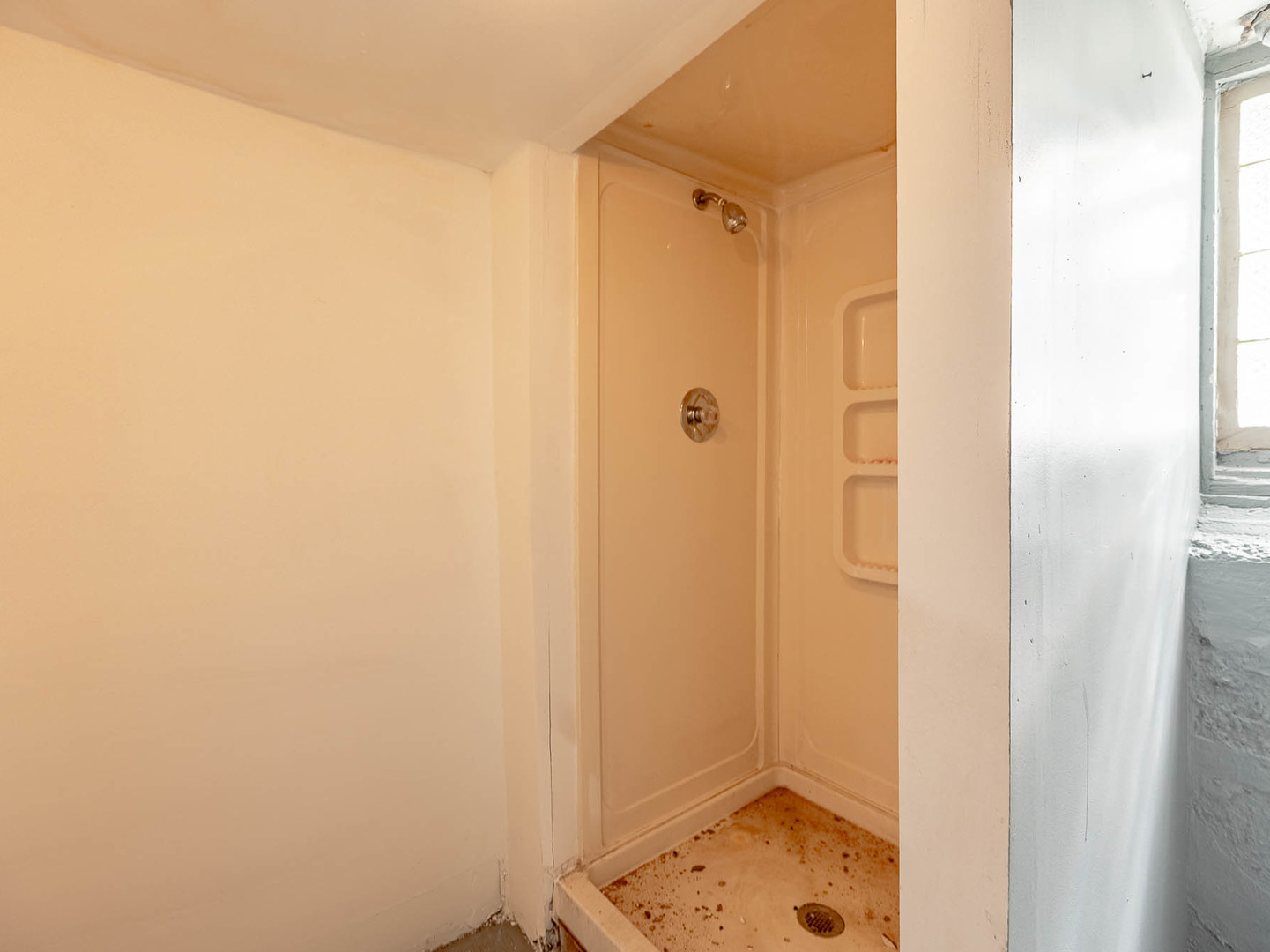 10735 S Prospect Avenue, Chicago, IL 60643