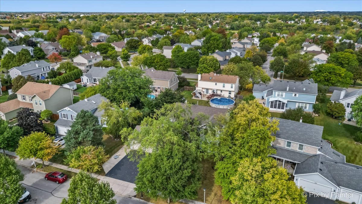 1820 Crofton Drive, Algonquin, IL 60102