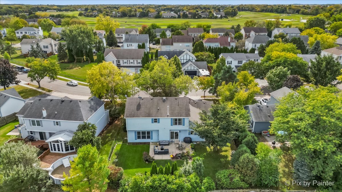 1820 Crofton Drive, Algonquin, IL 60102