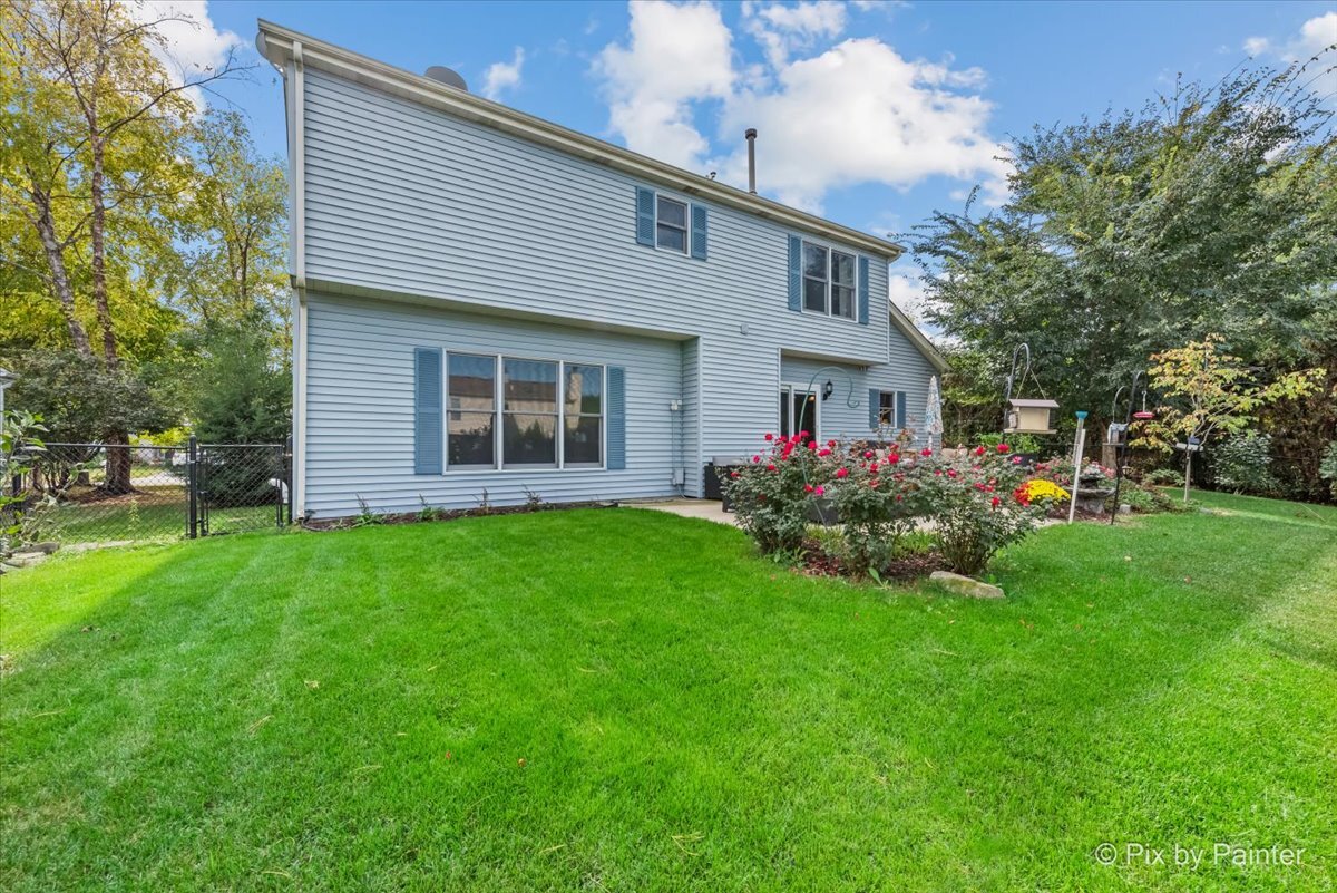 1820 Crofton Drive, Algonquin, IL 60102