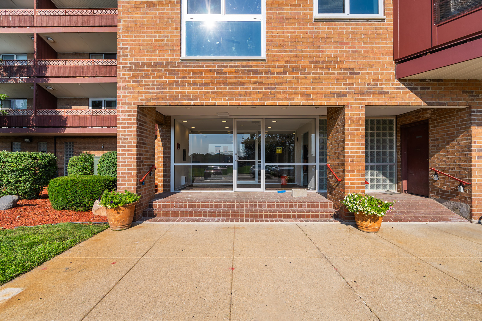 200 PARK Avenue #734, Calumet City, IL 60409