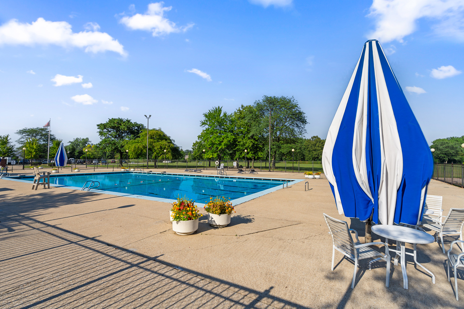 200 PARK Avenue #734, Calumet City, IL 60409