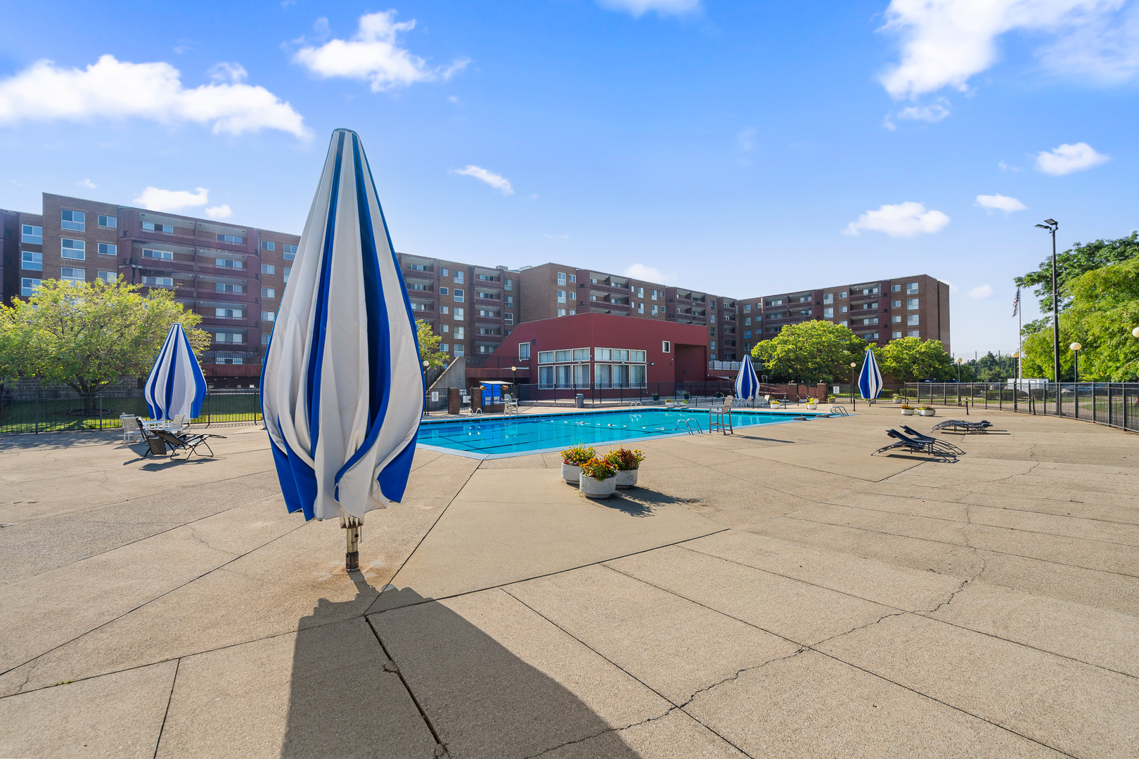 200 PARK Avenue #734, Calumet City, IL 60409