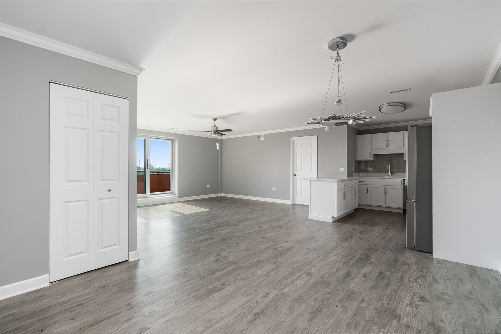 200 PARK Avenue #734, Calumet City, IL 60409