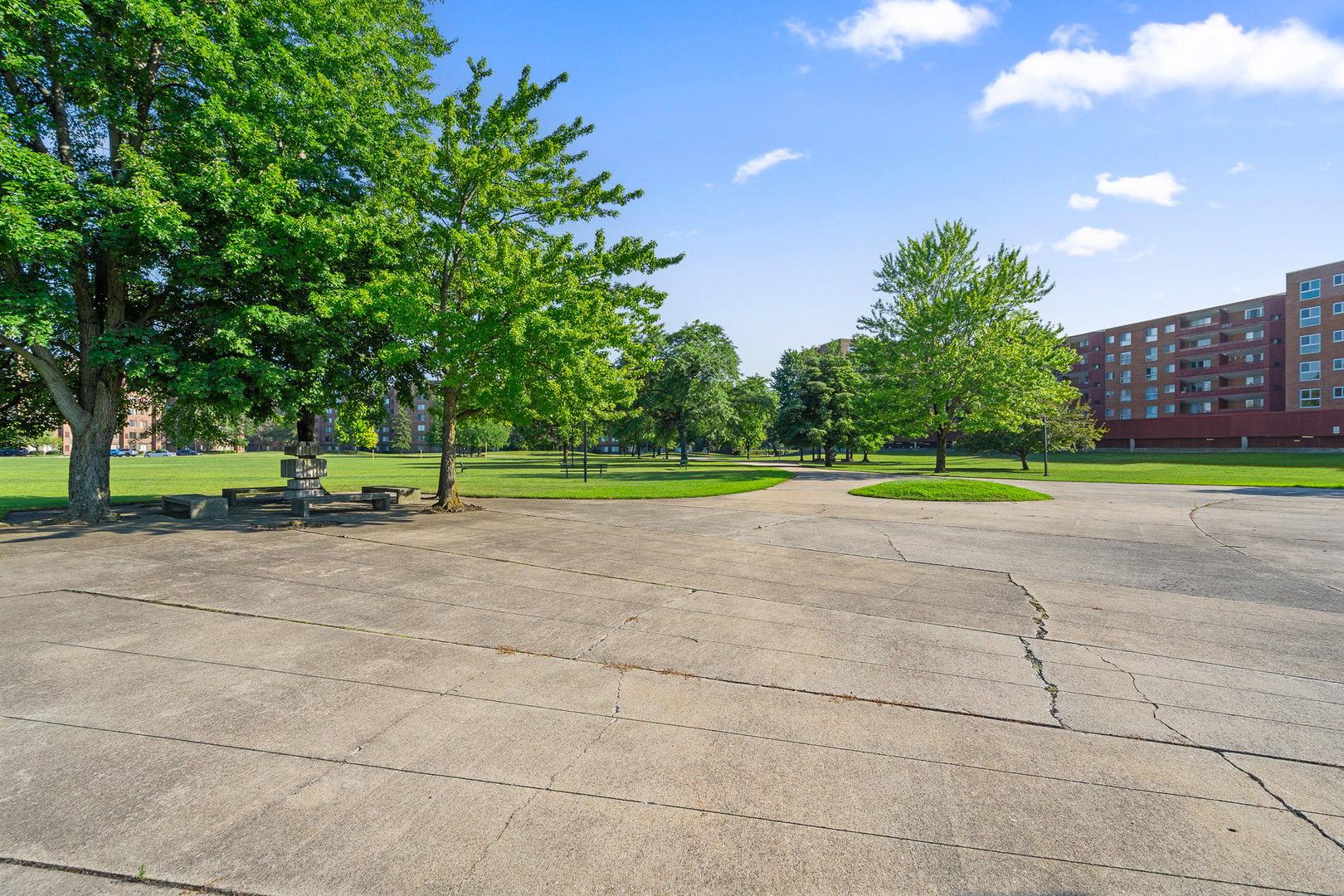 200 PARK Avenue #734, Calumet City, IL 60409