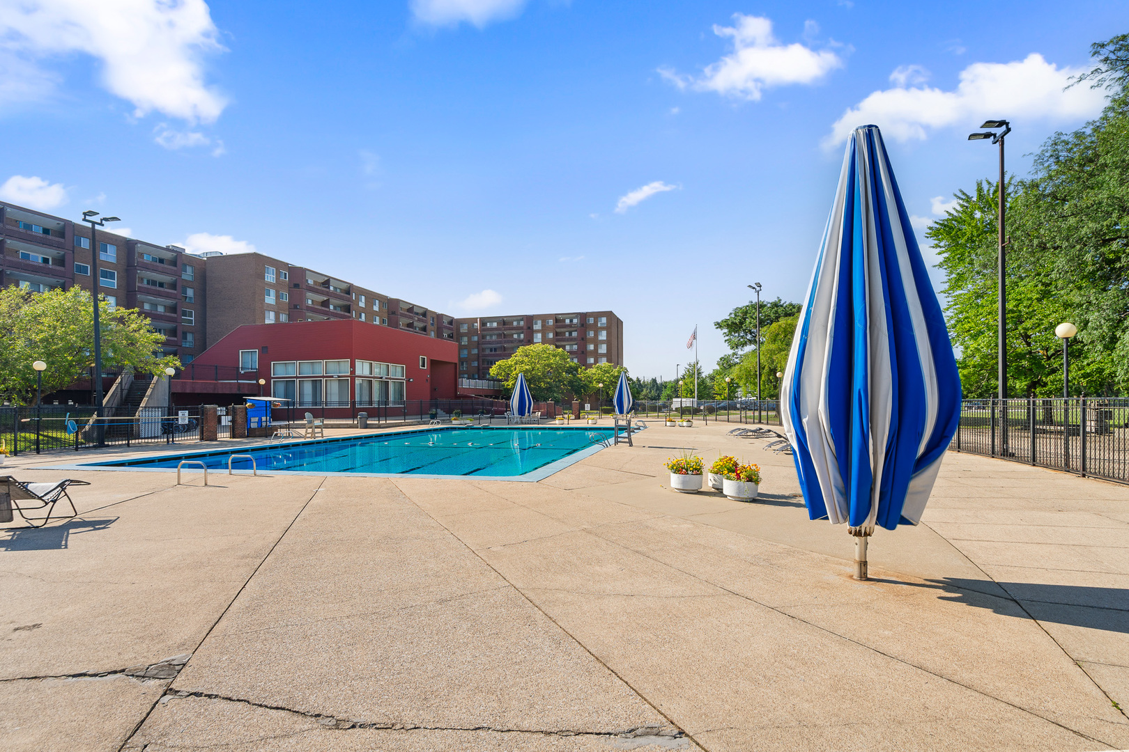 200 PARK Avenue #734, Calumet City, IL 60409