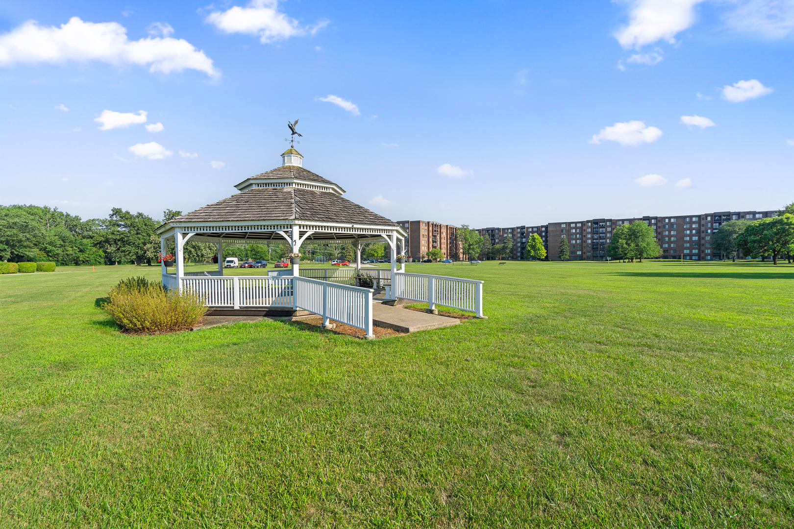 200 PARK Avenue #734, Calumet City, IL 60409