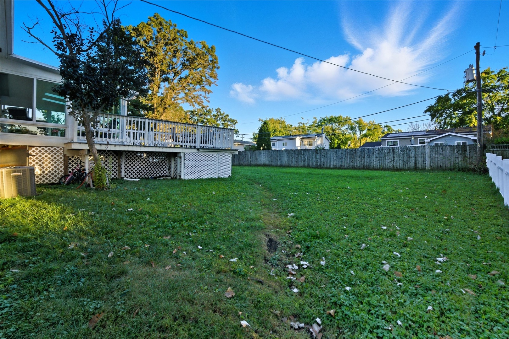 3 Oakview Court, Woodridge, IL 60517