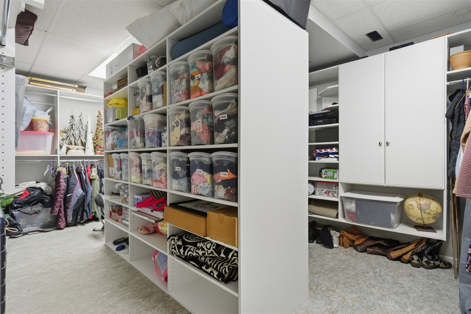 3709 Rave Road, Bloomington, IL 61704