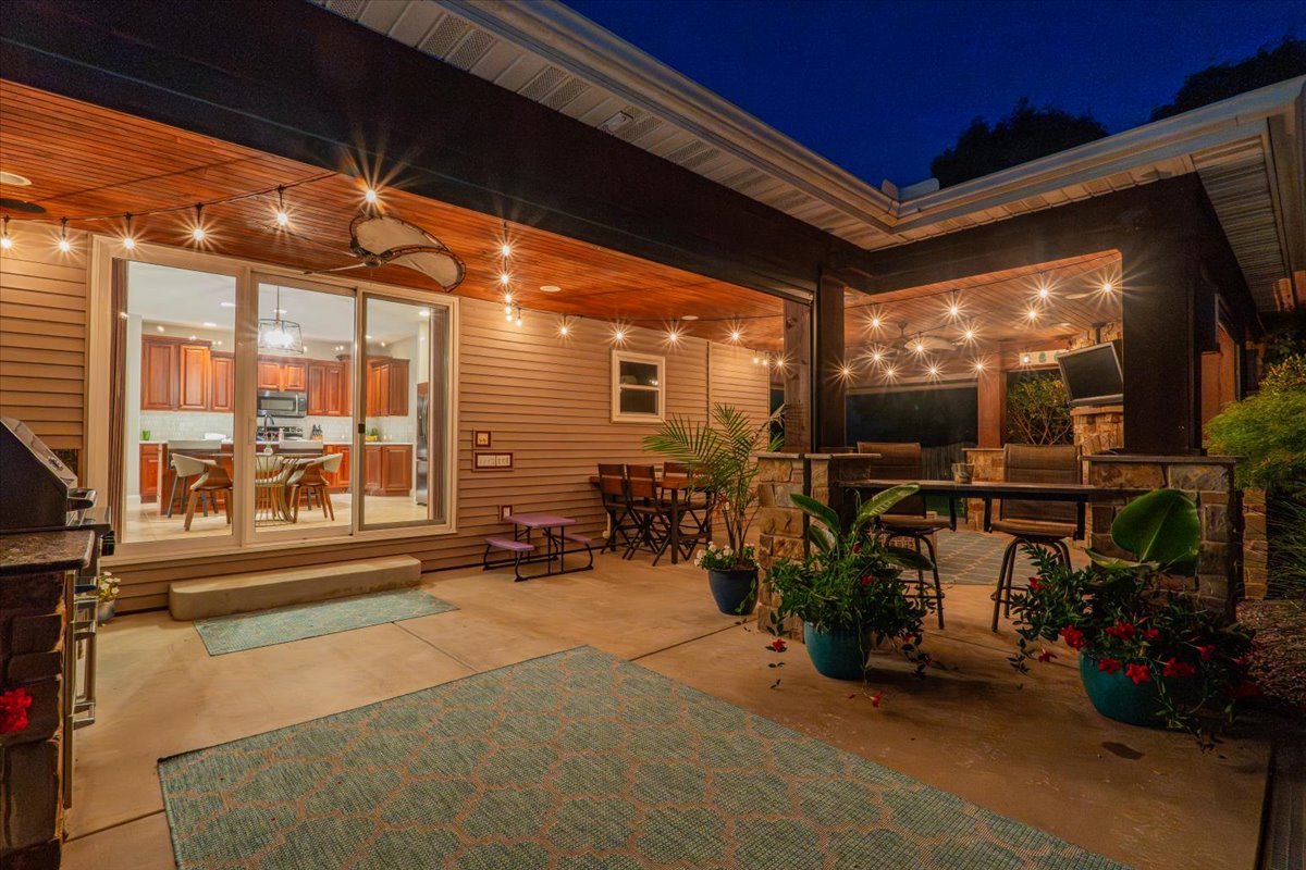 3709 Rave Road, Bloomington, IL 61704