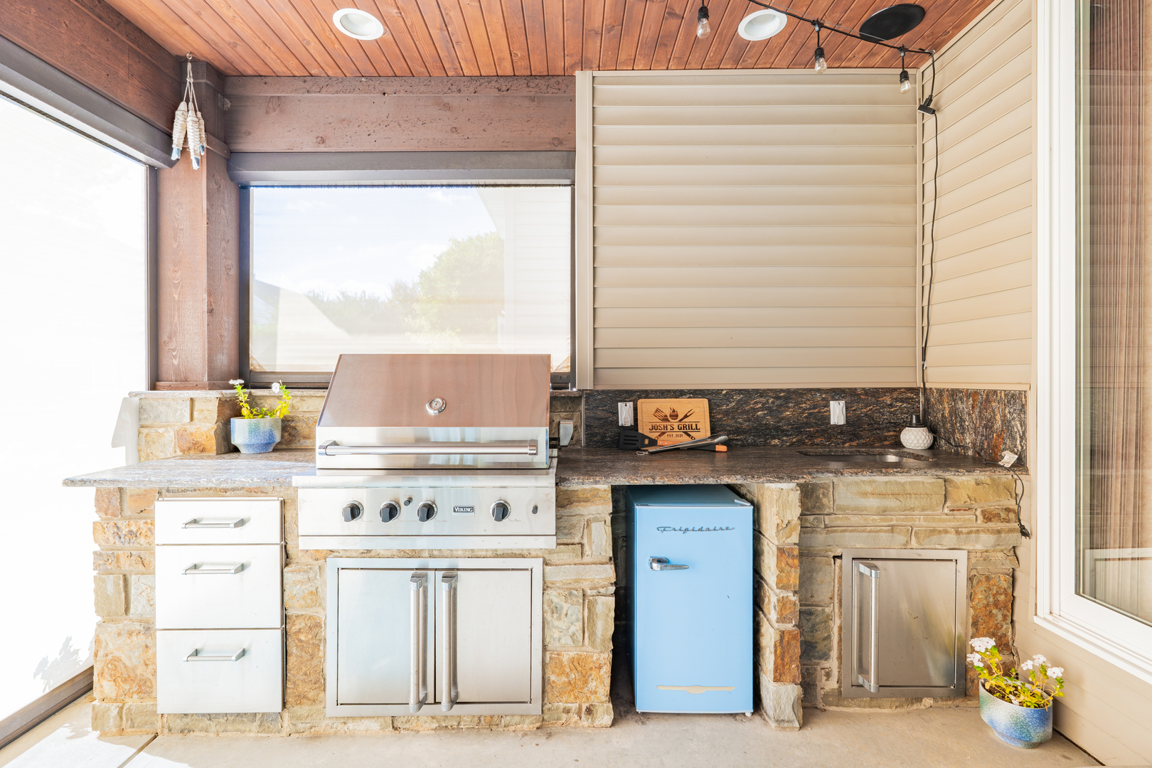 3709 Rave Road, Bloomington, IL 61704