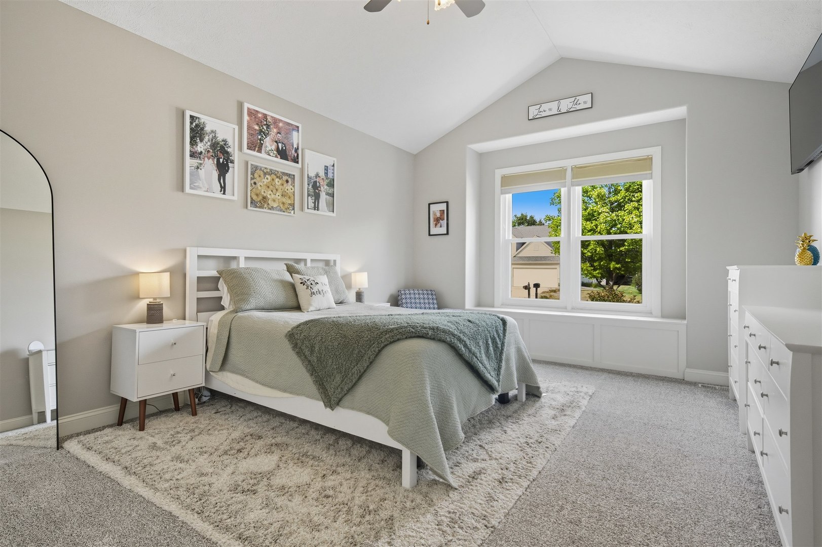 3709 Rave Road, Bloomington, IL 61704