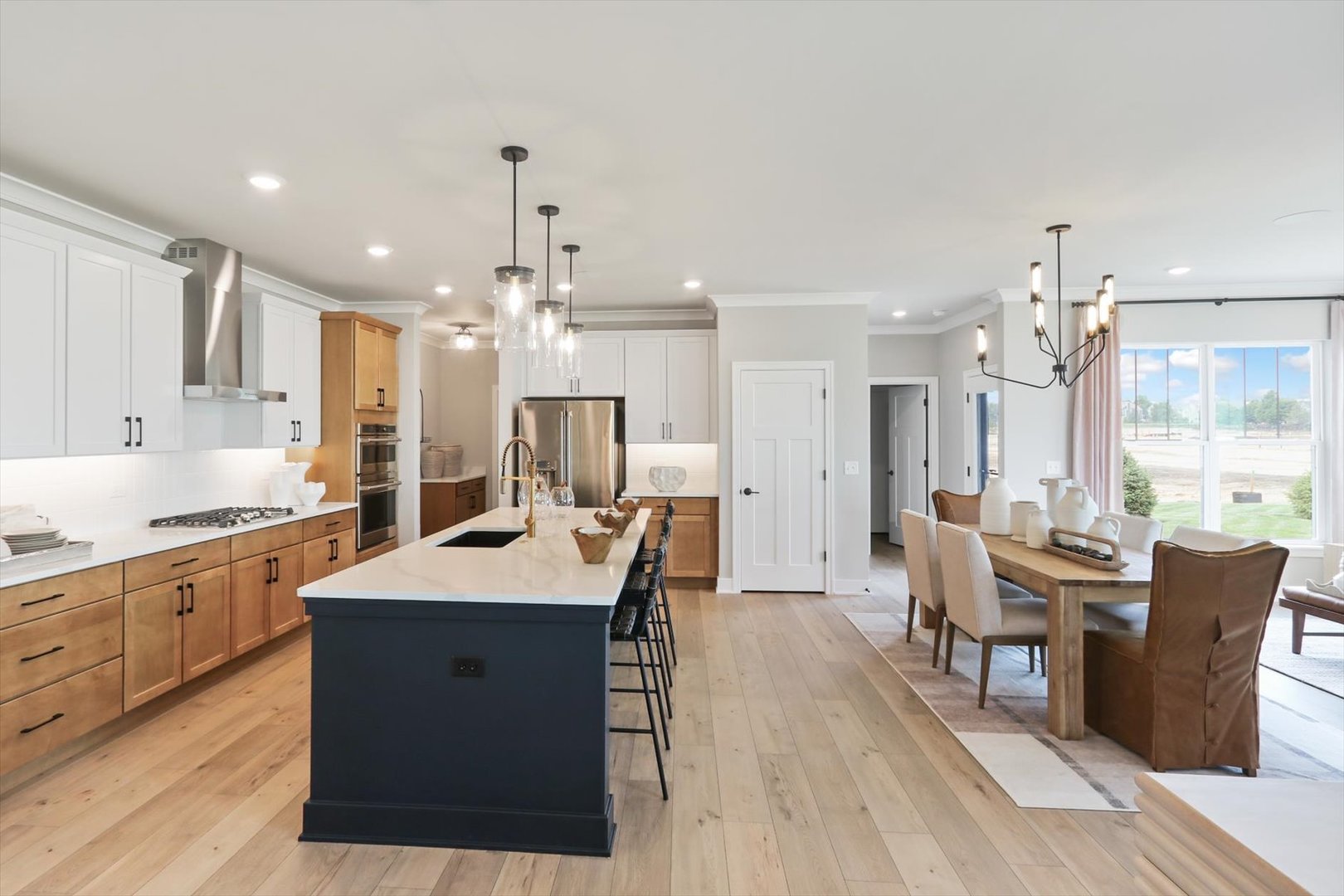 10794 Saxony Street, Huntley, IL 60142