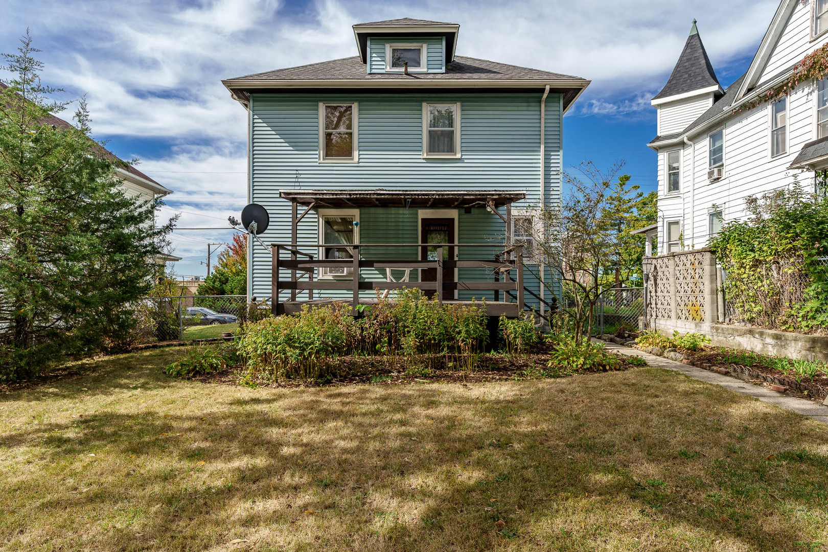206 12th Street, Rockford, IL 61104
