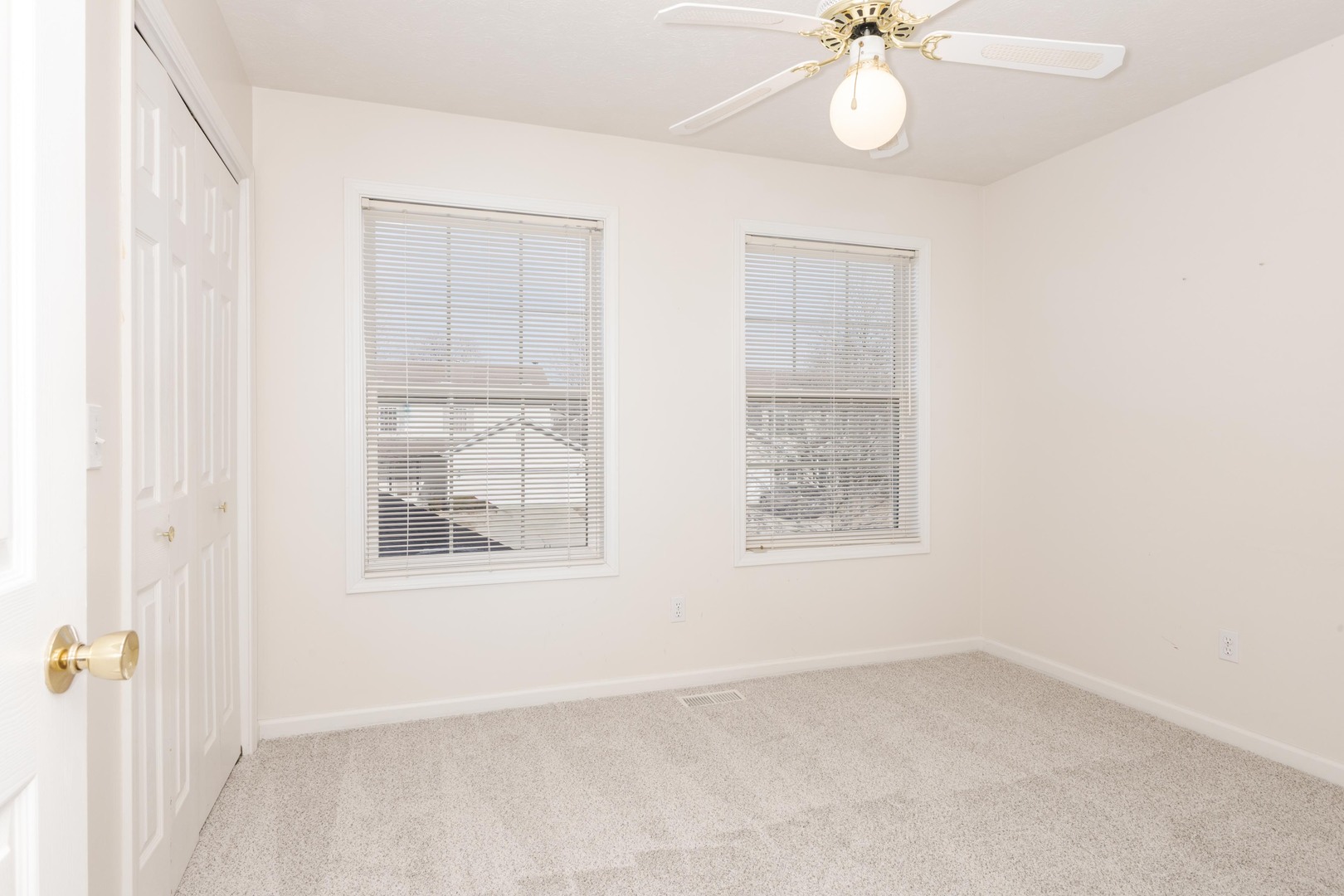 1015 Sawgrass Drive, Normal, IL 61761