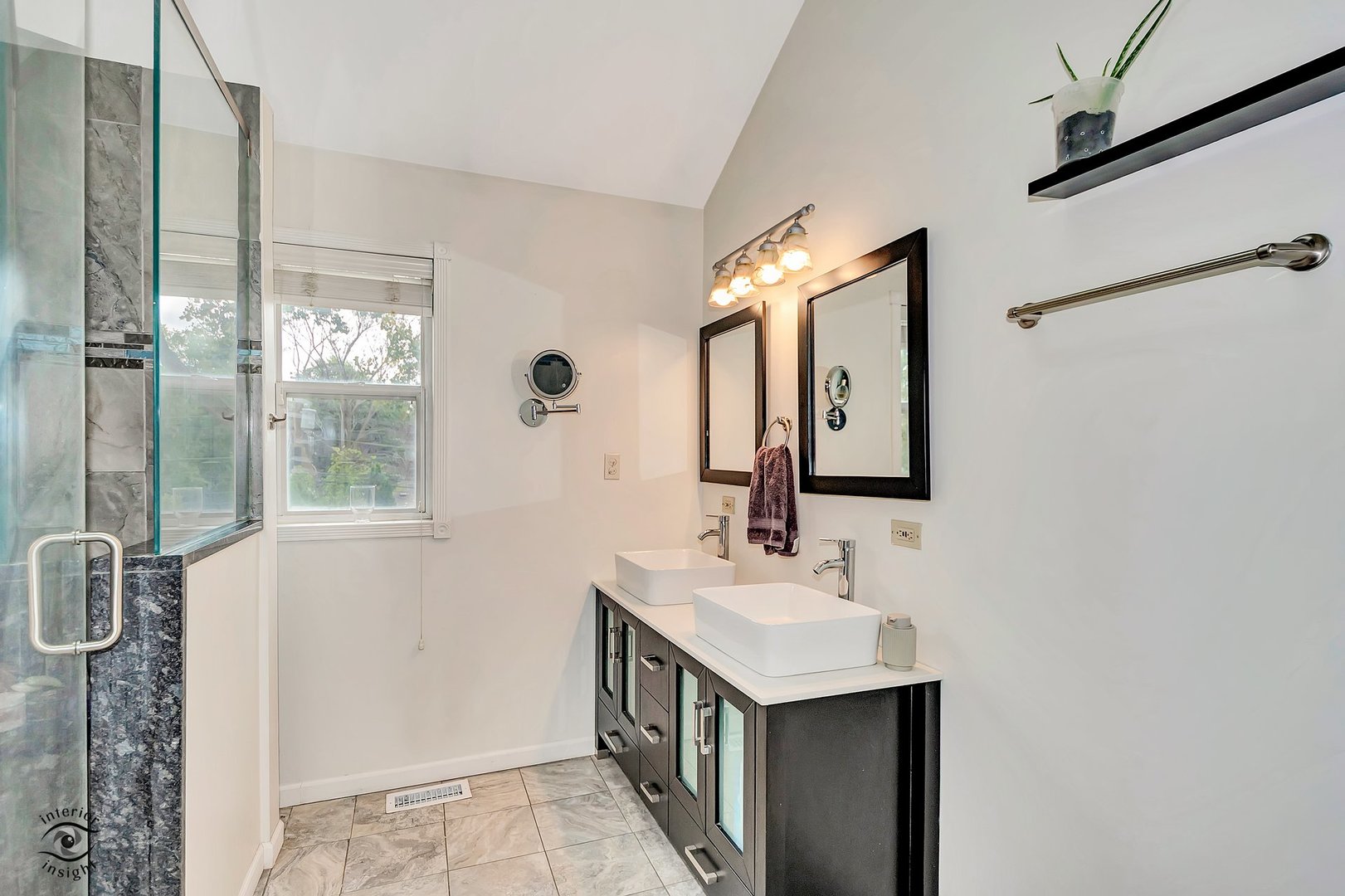 4107 N Park Street, Westmont, IL 60559