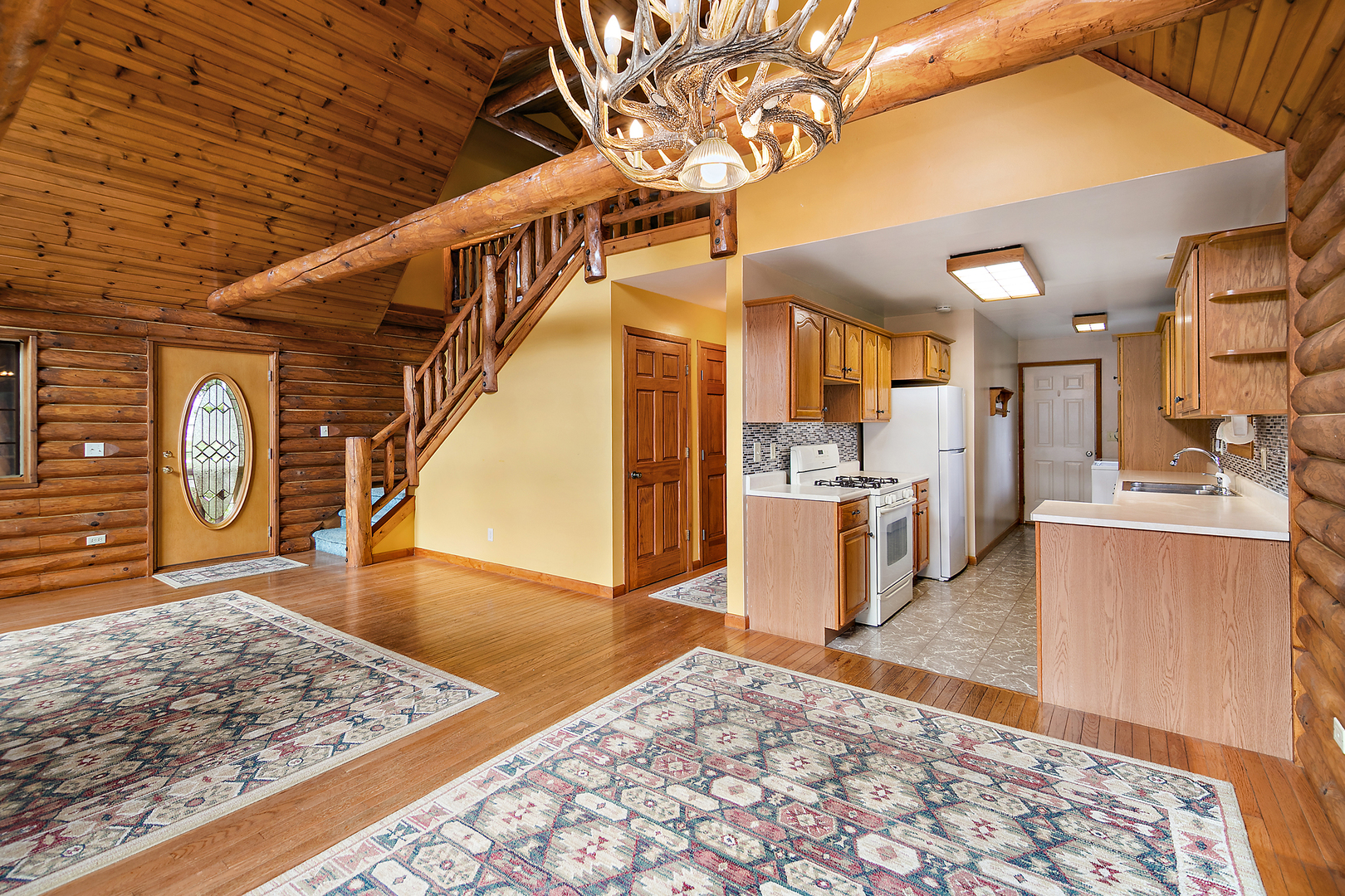 3527 S Wayne Avenue, St. Anne, IL 60964