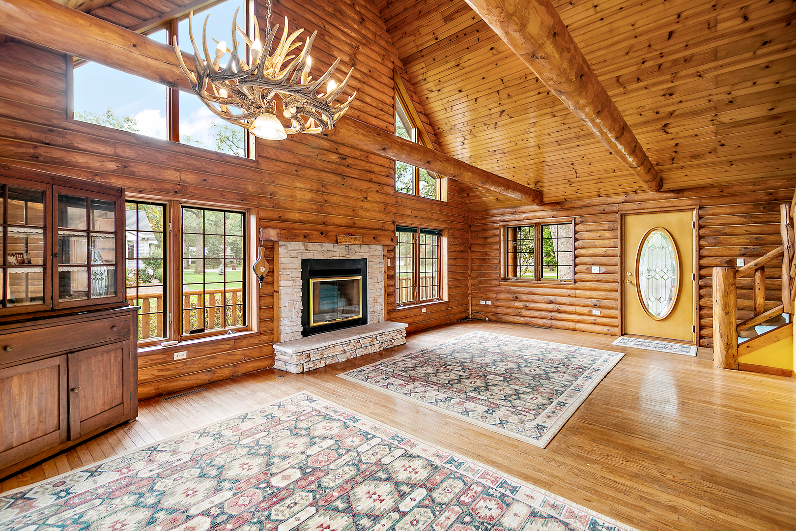 3527 S Wayne Avenue, St. Anne, IL 60964