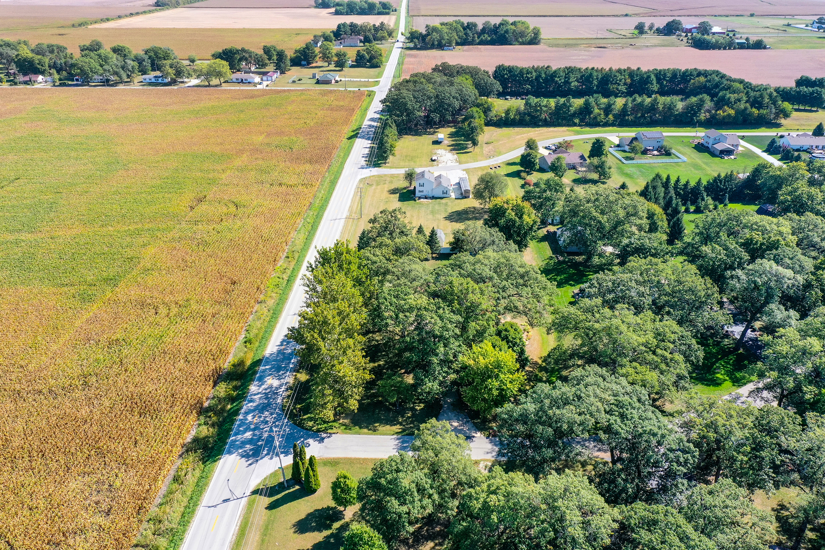 3527 S Wayne Avenue, St. Anne, IL 60964