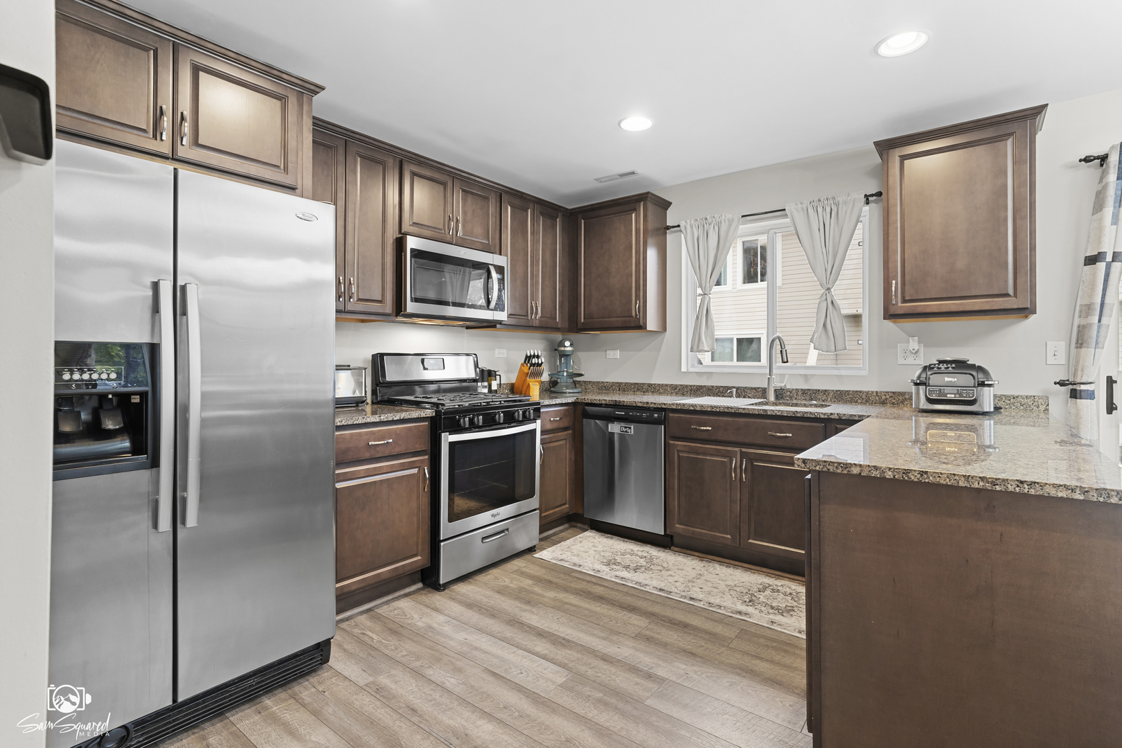 311 Hidden Creek Lane #311, North Aurora, IL 60542