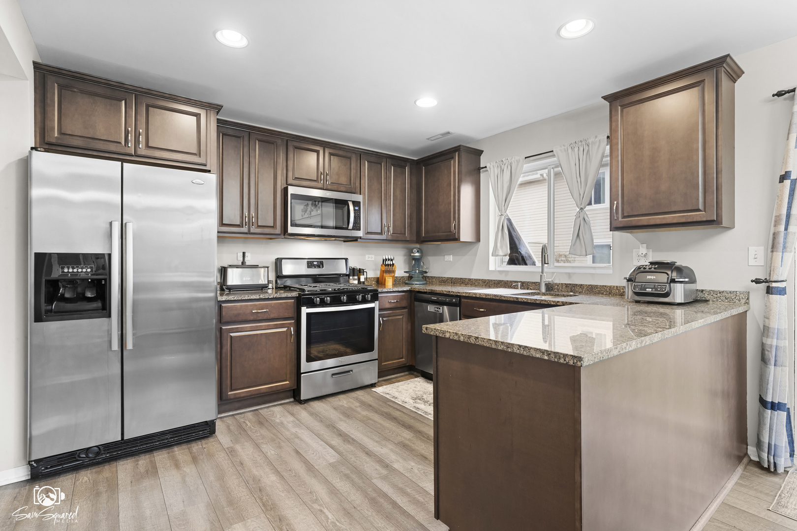 311 Hidden Creek Lane #311, North Aurora, IL 60542
