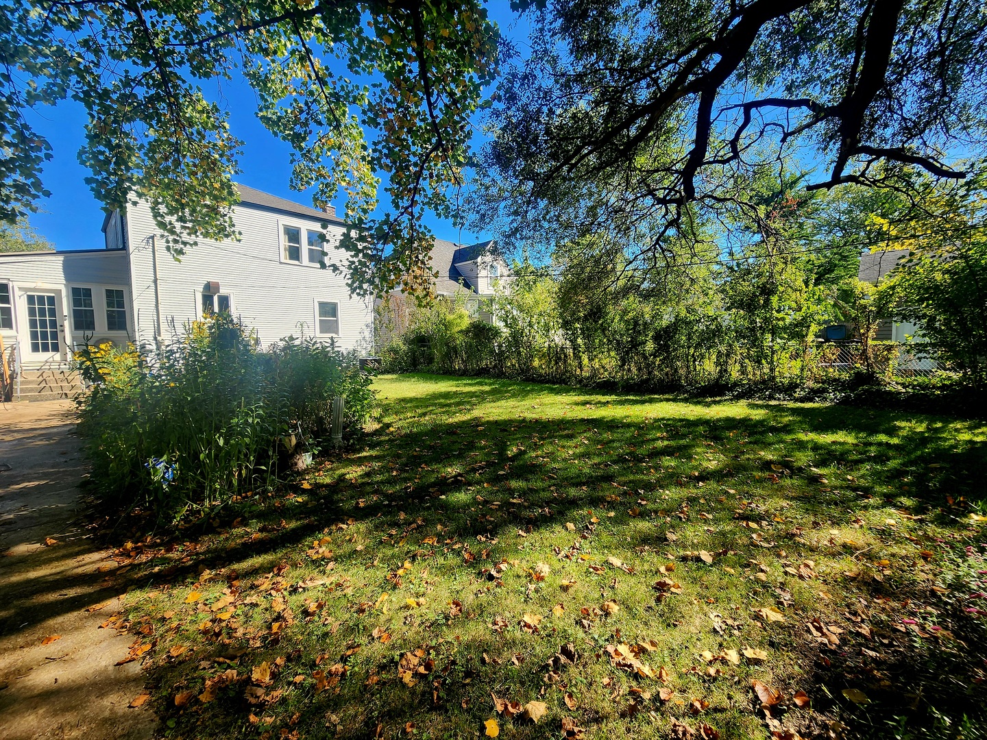 18028 Burnham Avenue, Lansing, IL 60438