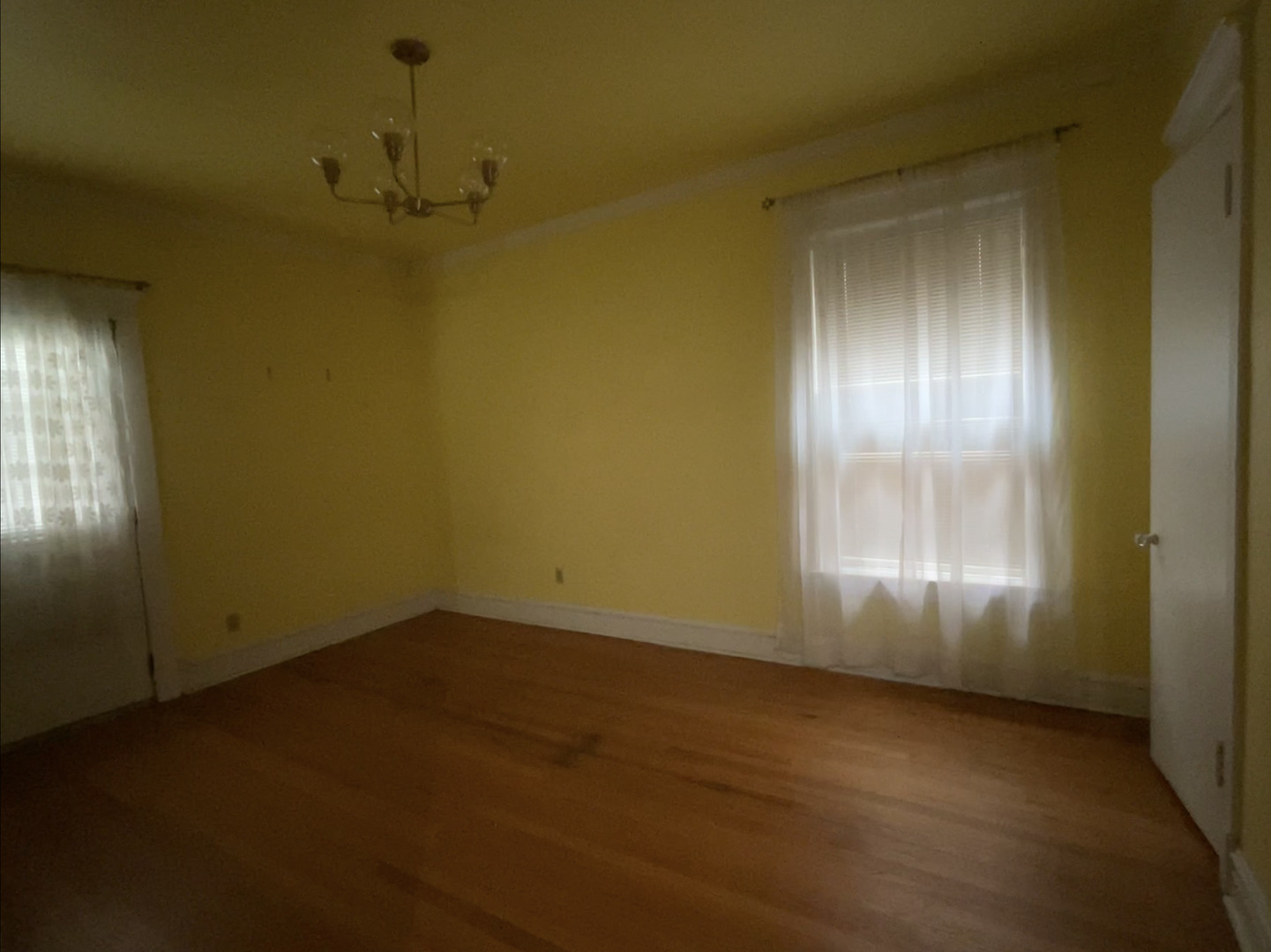 5488 S Everett Avenue #2, Chicago, IL 60615