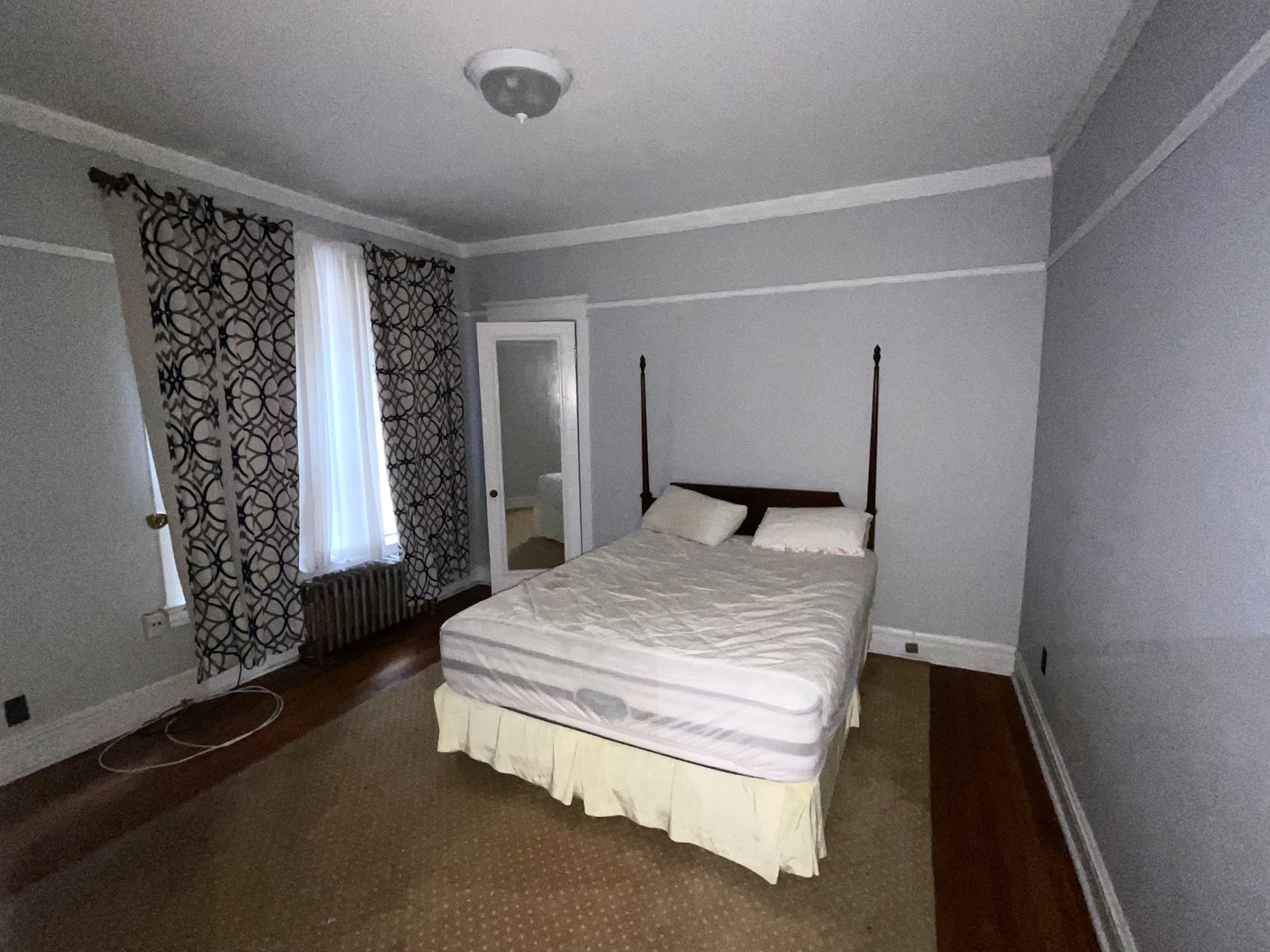 5488 S Everett Avenue #2, Chicago, IL 60615