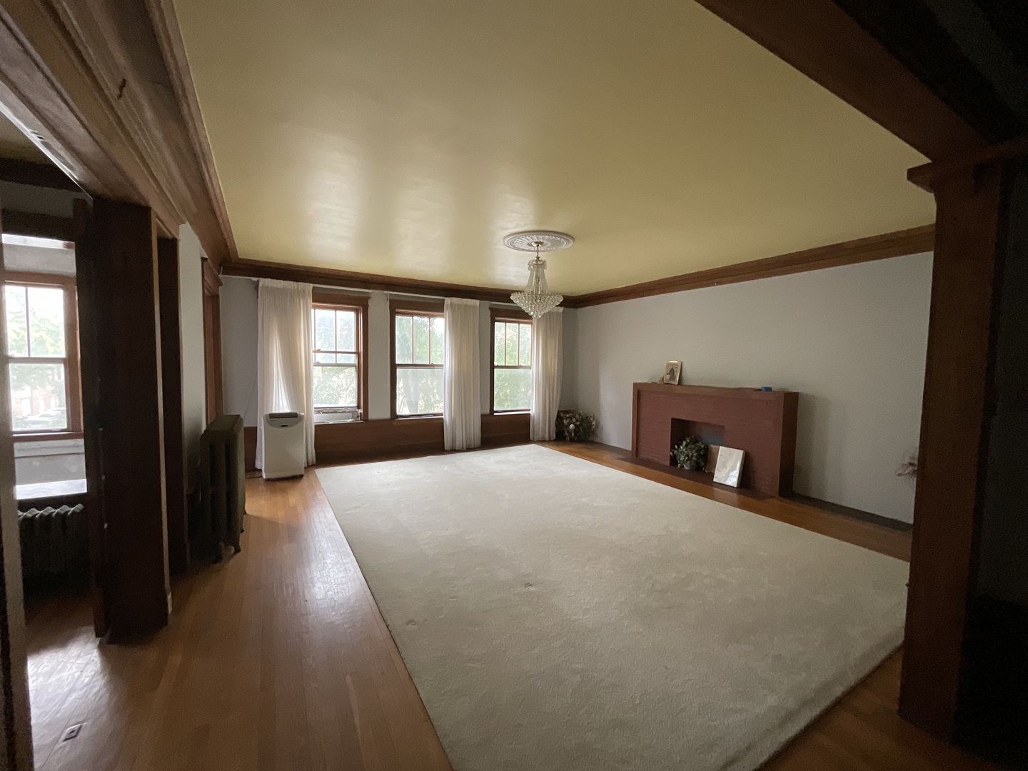 5488 S Everett Avenue #2, Chicago, IL 60615