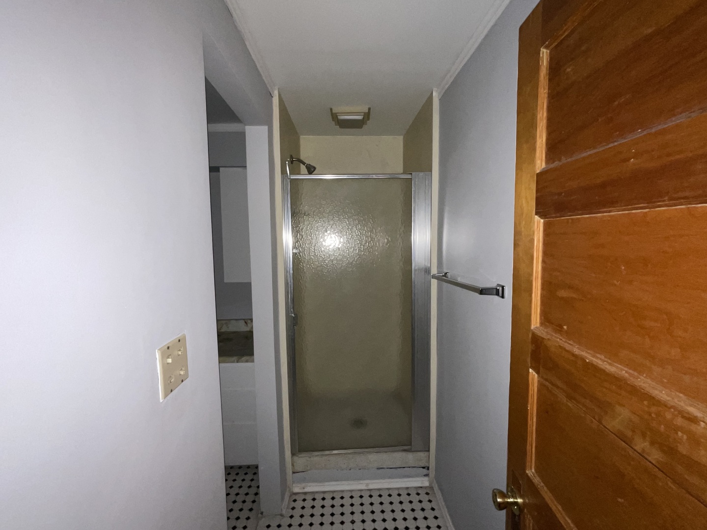 5488 S Everett Avenue #2, Chicago, IL 60615