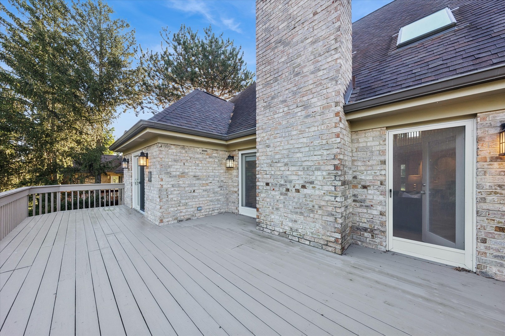 2 Tartan Lakes Circle, Westmont, IL 60559