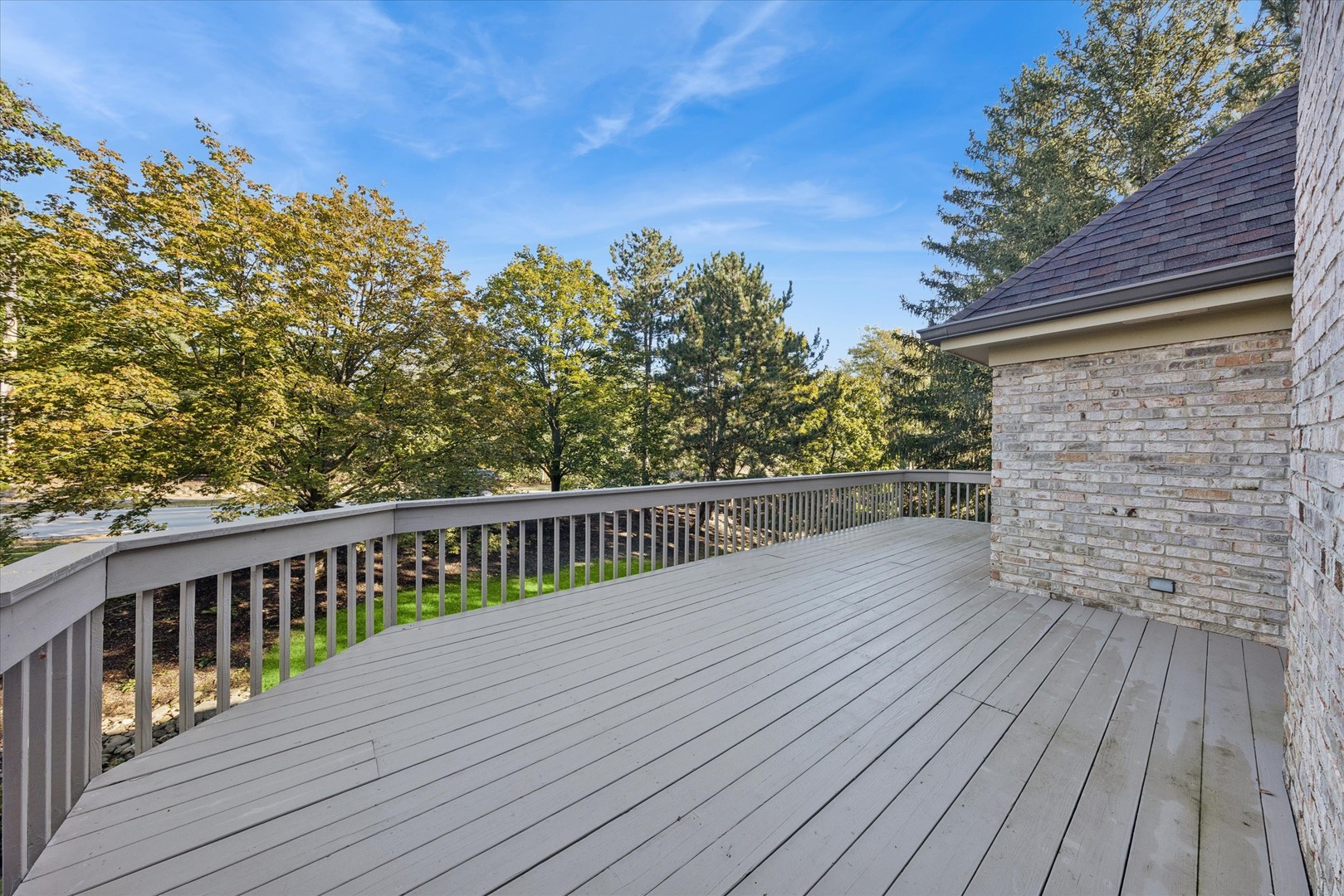 2 Tartan Lakes Circle, Westmont, IL 60559