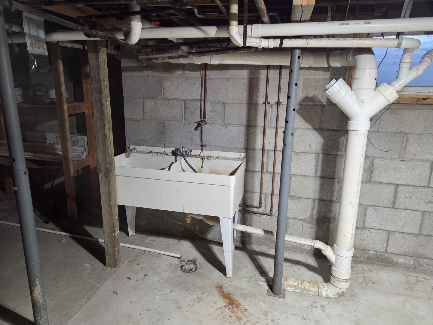 712 E Monroe Street, Bloomington, IL 61701