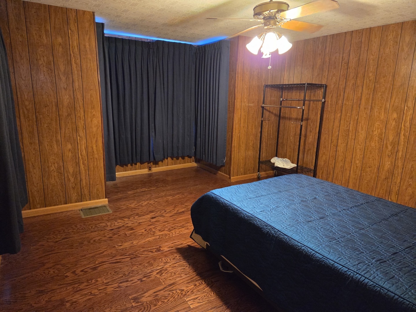 712 E Monroe Street, Bloomington, IL 61701