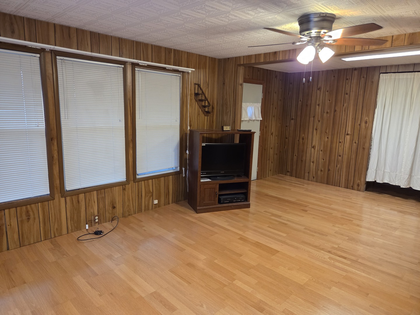 712 E Monroe Street, Bloomington, IL 61701