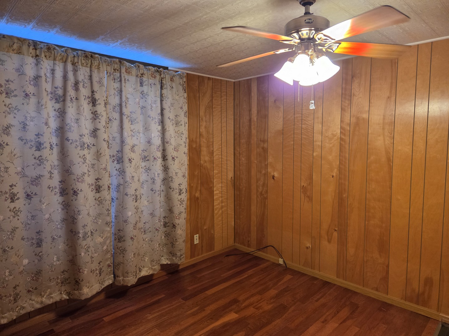 712 E Monroe Street, Bloomington, IL 61701