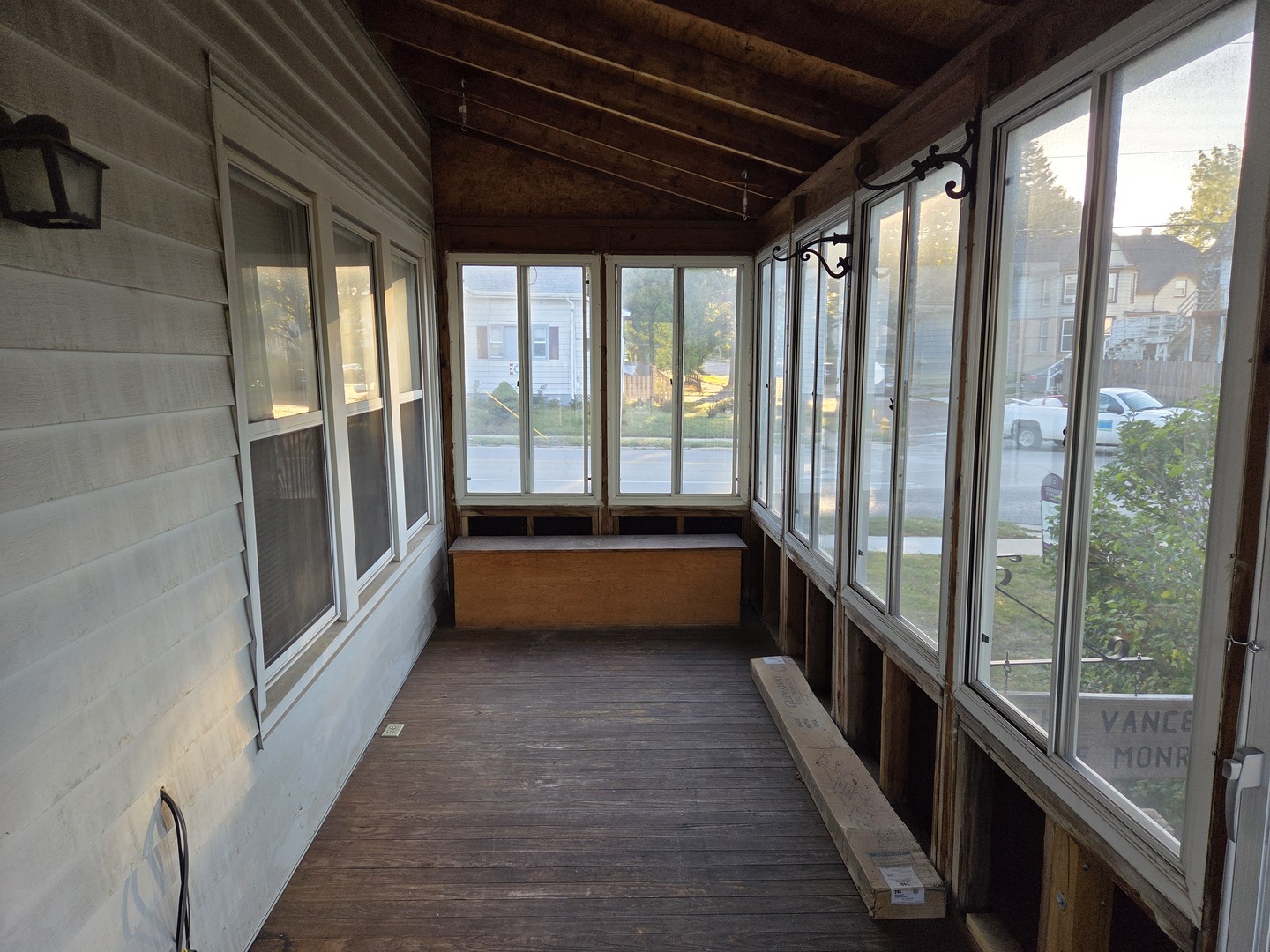 712 E Monroe Street, Bloomington, IL 61701