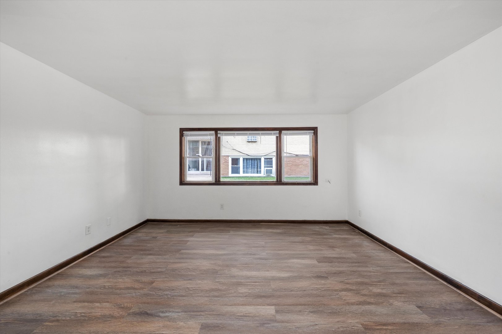 18508 Torrence Avenue, Lansing, IL 60438