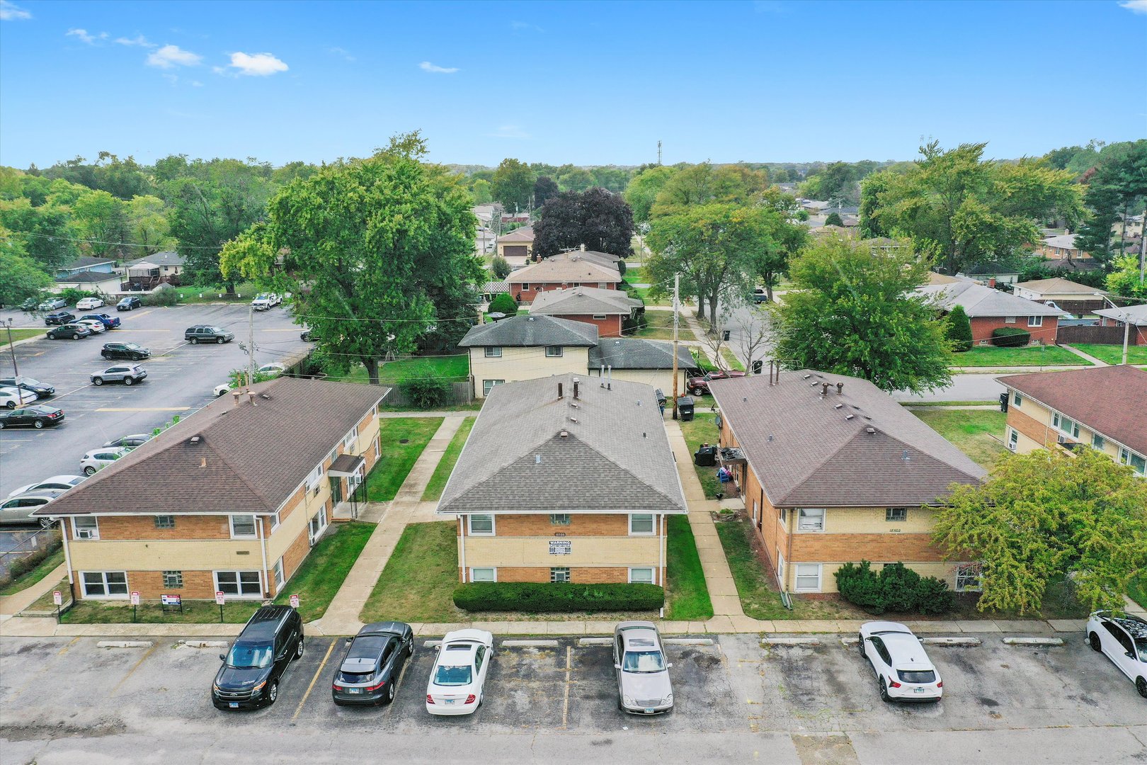 18508 Torrence Avenue, Lansing, IL 60438