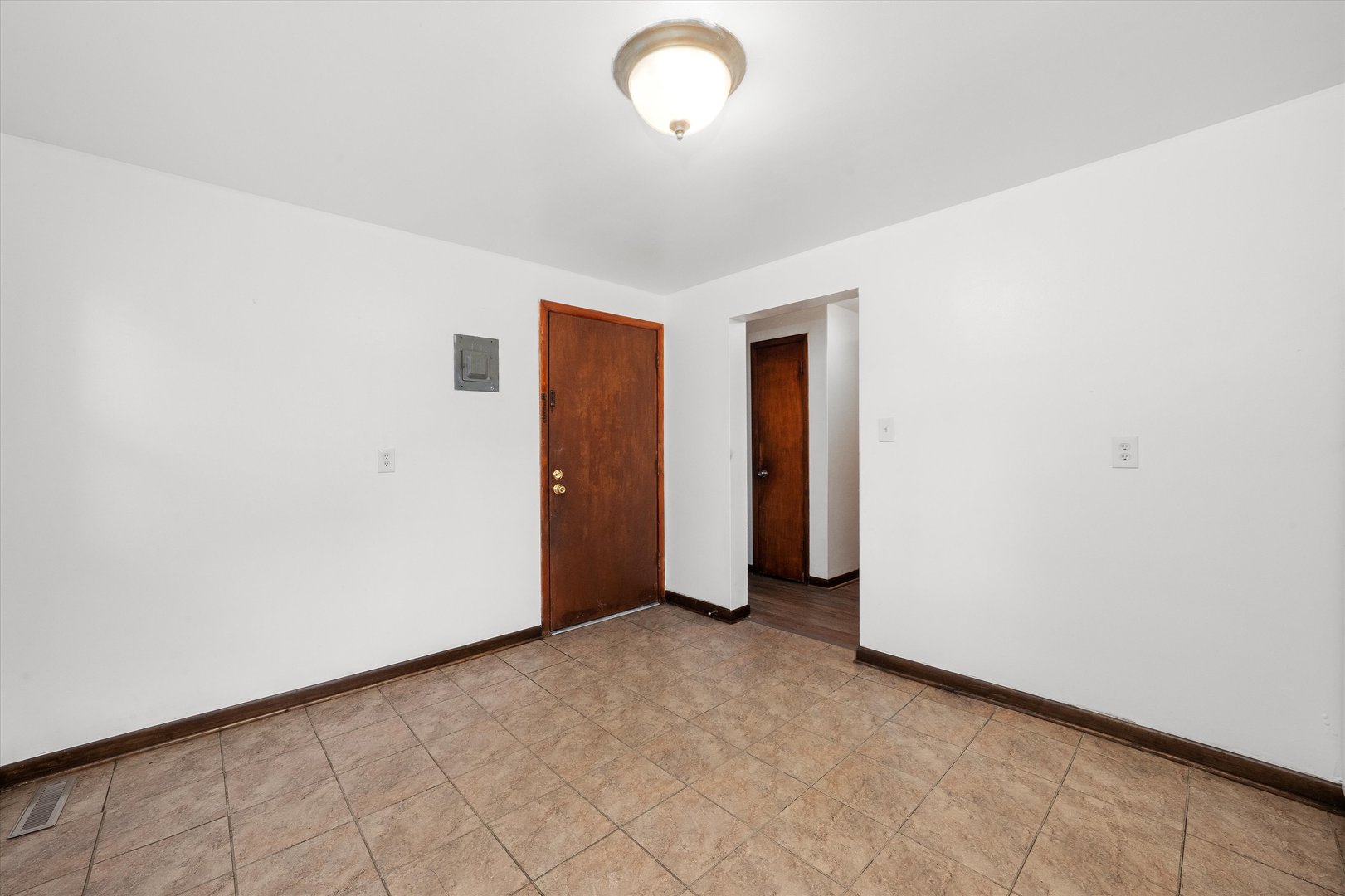 18508 Torrence Avenue, Lansing, IL 60438