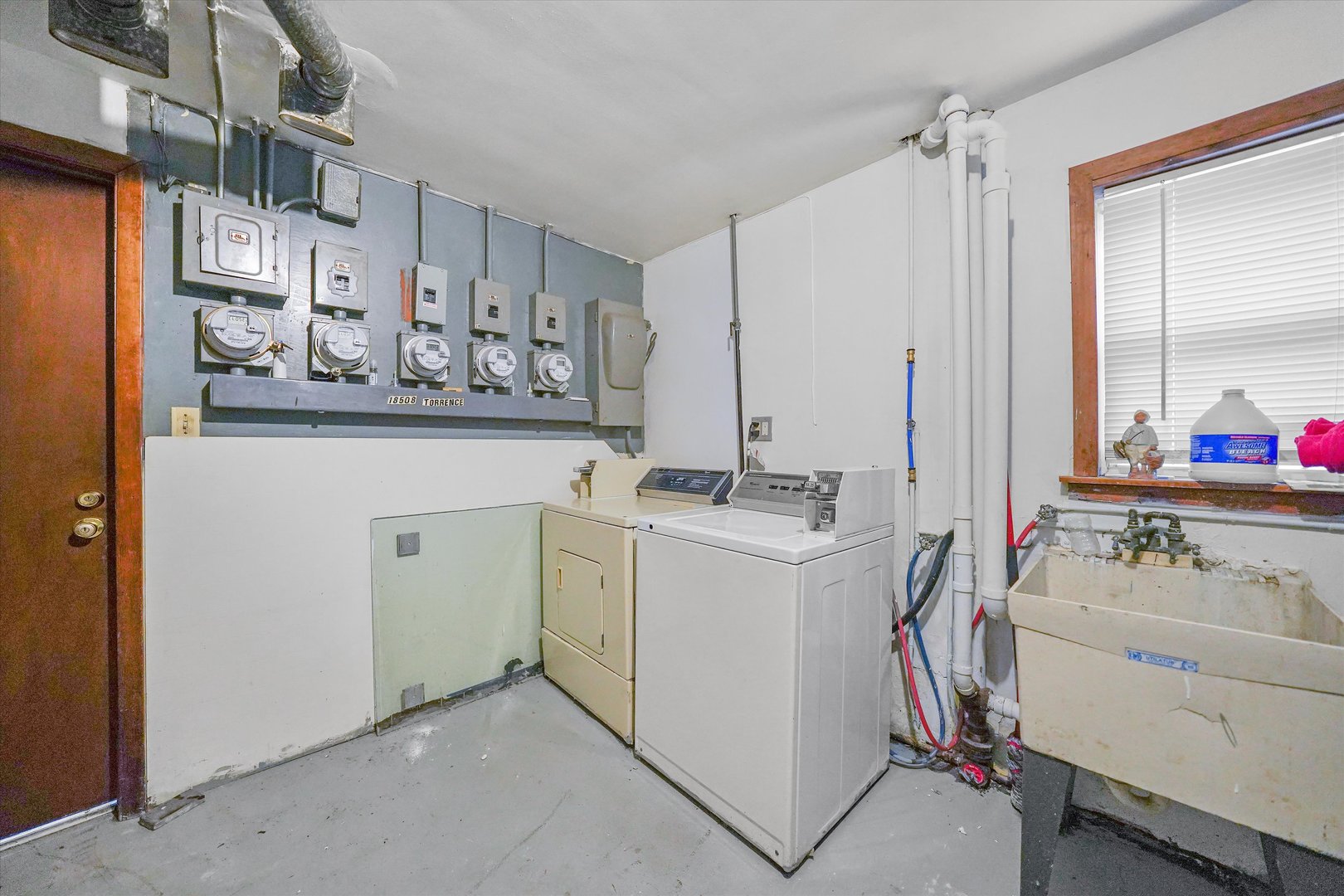 18508 Torrence Avenue, Lansing, IL 60438