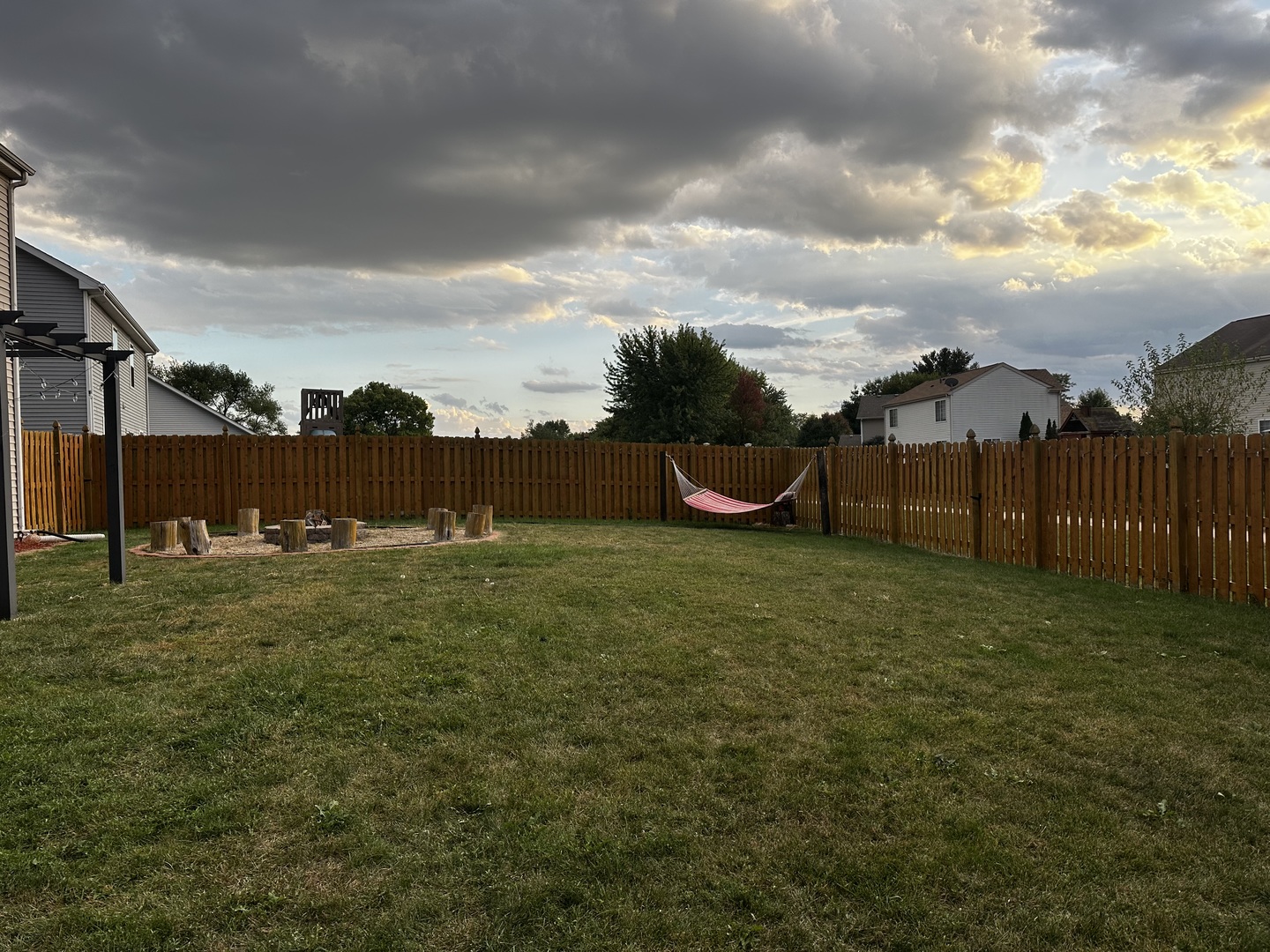 709 Winterberry Drive, Joliet, IL 60431