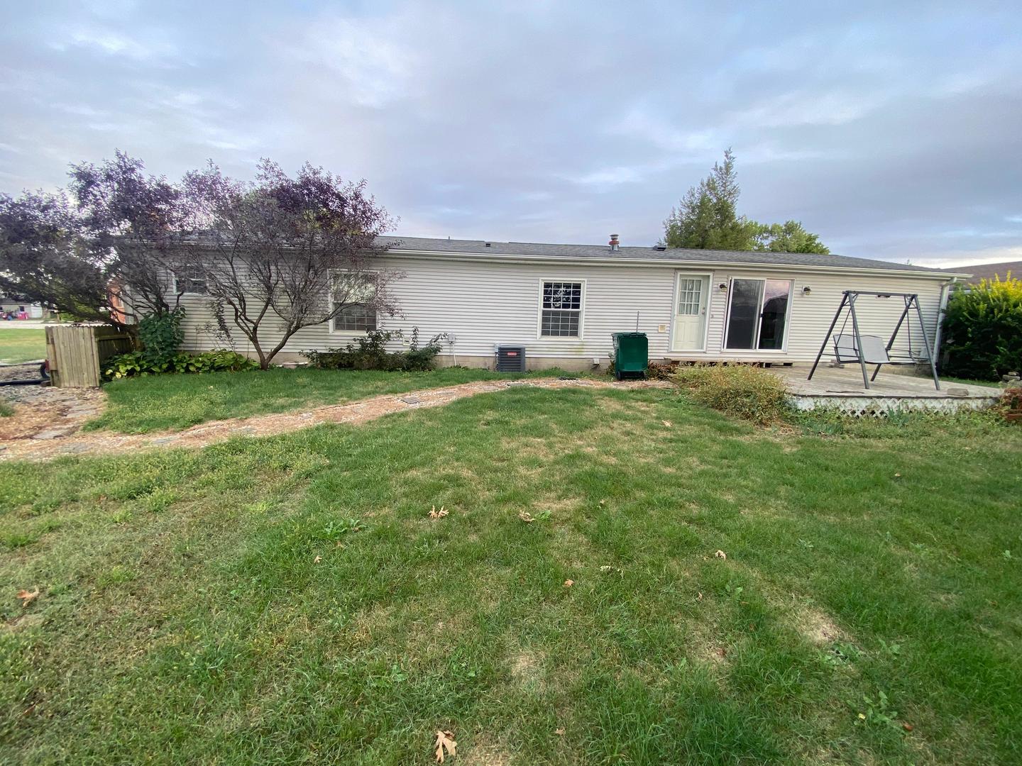 207 S Main Street, Fithian, IL 61844