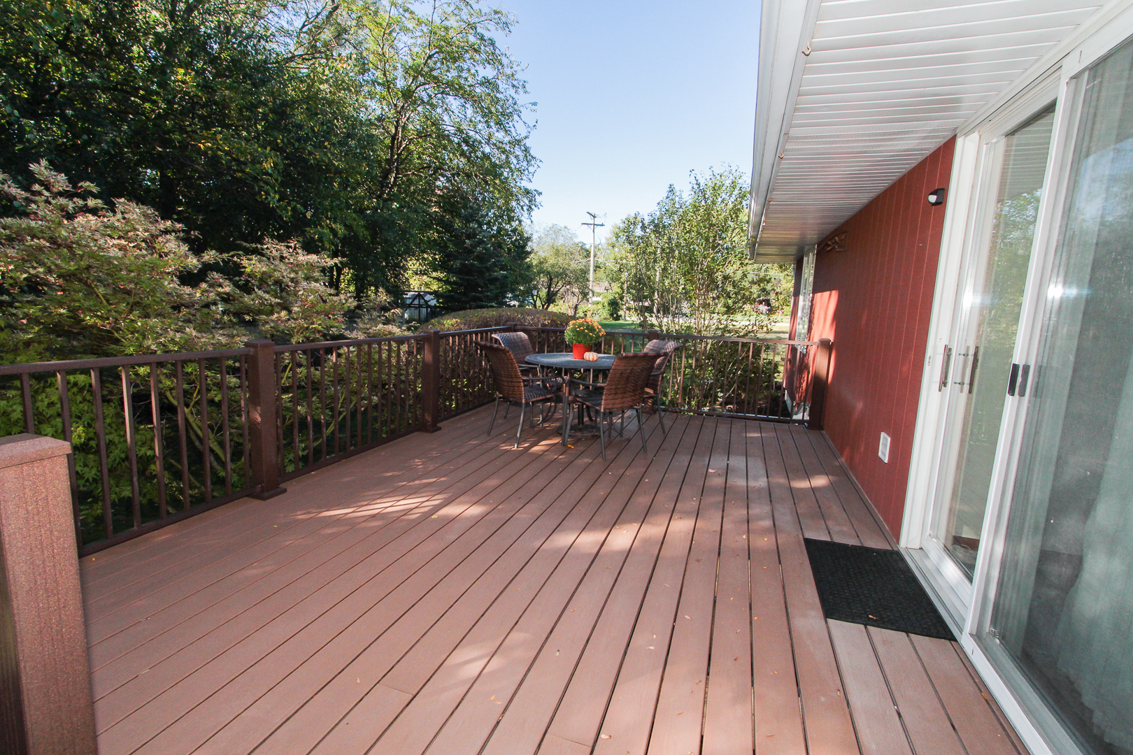 997 Meadow Lane, Elgin, IL 60123